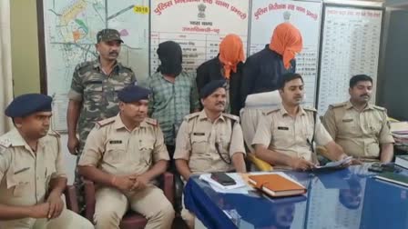 http://10.10.50.75//jharkhand/27-March-2023/jh-bok-02-bitethiefgangbusted4bikesrecovered-10031_27032023153756_2703f_1679911676_614.jpg