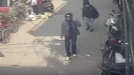 Video shows Amritpal Singh roaming in Delhi in disguise