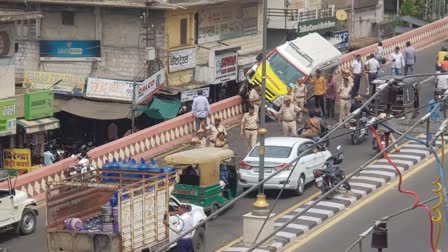 Ambulance Hits Bike on Flyover in Kota