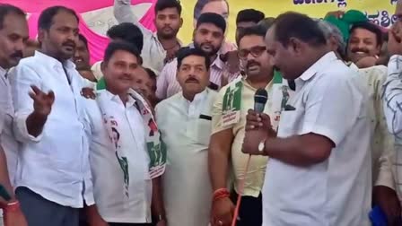 former congress minister joins jds