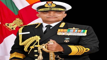 Navy Chief Admiral R Harikumar Covid positive  Combined Commanders Conference Bjopal  Prime Minister Narendra Modi  Chief of Defence Staff  National Security Advisor Ajit Doval  ഇന്ത്യൻ നാവികസേന മേധാവിയ്‌ക്ക് കൊവിഡ്  സൈനിക സമ്മേനത്തില്‍ നിന്ന് ഡല്‍ഹിയിലേക്ക് മടങ്ങി  ഇന്ത്യൻ നാവികസേന മേധാവി  ഇന്ത്യൻ നാവികസേന മേധാവി ആർ ഹരികുമാര്‍  Combined Commanders Conference  Navy Chief Admiral R Harikumar  Covid  കൊവിഡ് പോസ്റ്റീവ്  കൊവിഡ്  മധ്യപ്രദേശ് വാര്‍ത്തകള്‍  വന്ദേ ഭാരത് ഫ്ലാഗ് ഓഫ് ചെയ്‌ത് പ്രധാനമന്ത്രി  വന്ദേ ഭാരത്  പ്രധാനമന്ത്രി നരേന്ദ്ര മോദി