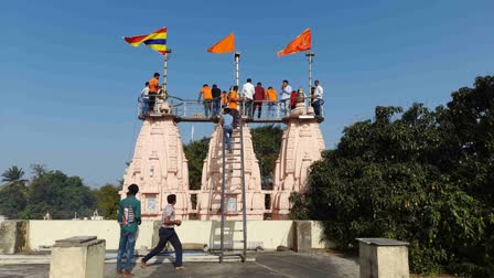 Hanuman Jayanti 2023 : દરિયા કિનારે અને લીલાછમ જંગલ વચ્ચે હનુમાન મંદિરે ભક્તોની અનોખી આસ્થા