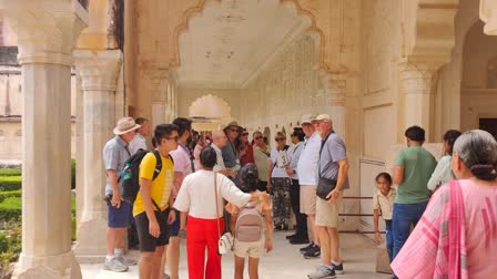 Tourists in Rajasthan