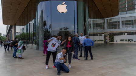 Apple Inc bets big on India as it opens first flagship store