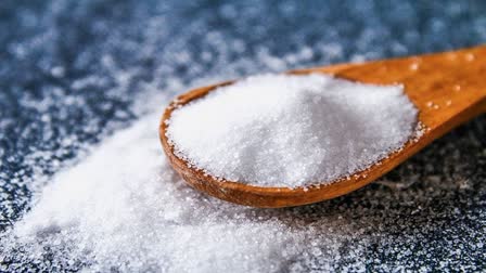 more than one spoonful Daily Salt Consumption can provoke Heart Attack and Stroke