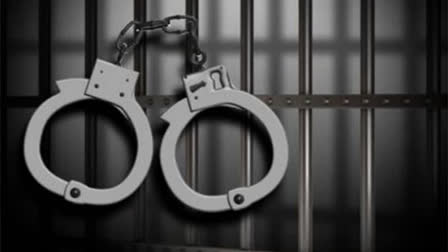 Businessman, accomplices arrested with Indian and foreign currency