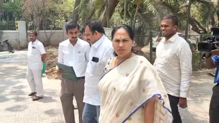 Etv Bharatshobha-karandlaje-complains-to-election-commission-against-congress