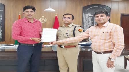 DSP Surendra Singh Bishnoi son Siddharth charge as Inspector in Karnal