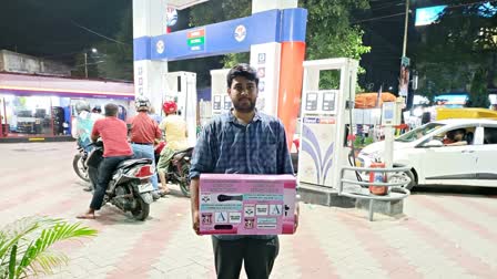 sanitary pad vending machine