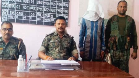 http://10.10.50.75//jharkhand/06-June-2023/jh-pal-02-naxal-commander-arrest-pkg-7203481_06062023153537_0606f_1686045937_719.jpg