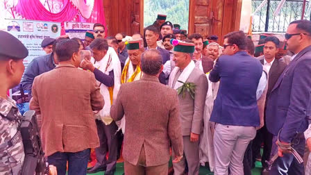 RK Singh visits Chitkul village of Kinnaur