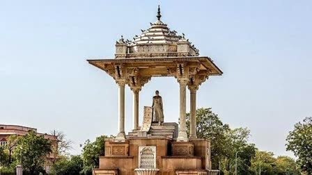 Jaipur residents marchs on road