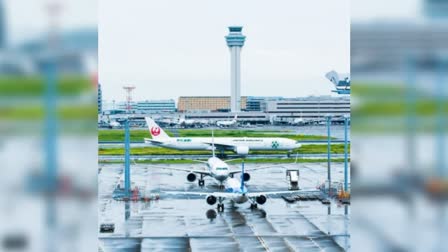 two planes collided at tokyo airport