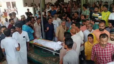 Dogattackfollowup  Nihal Nishad s body cremation  കണ്ണീരോര്‍മയായി നിഹാല്‍ നിഷാദ്  വേദനയോടെ വിടചൊല്ലി നാട്  സര്‍ക്കാറിനെതിരെ കടുത്ത പ്രതിഷേധം  ബാലാവകാശ കമ്മിഷൻ  തെരുവ് നായ ആക്രമണം  നിഹാല്‍ നിഷാദിന്‍റെ മൃതദേഹം ഖബറടക്കി  keral news updates  stray dog attack  dog attack news