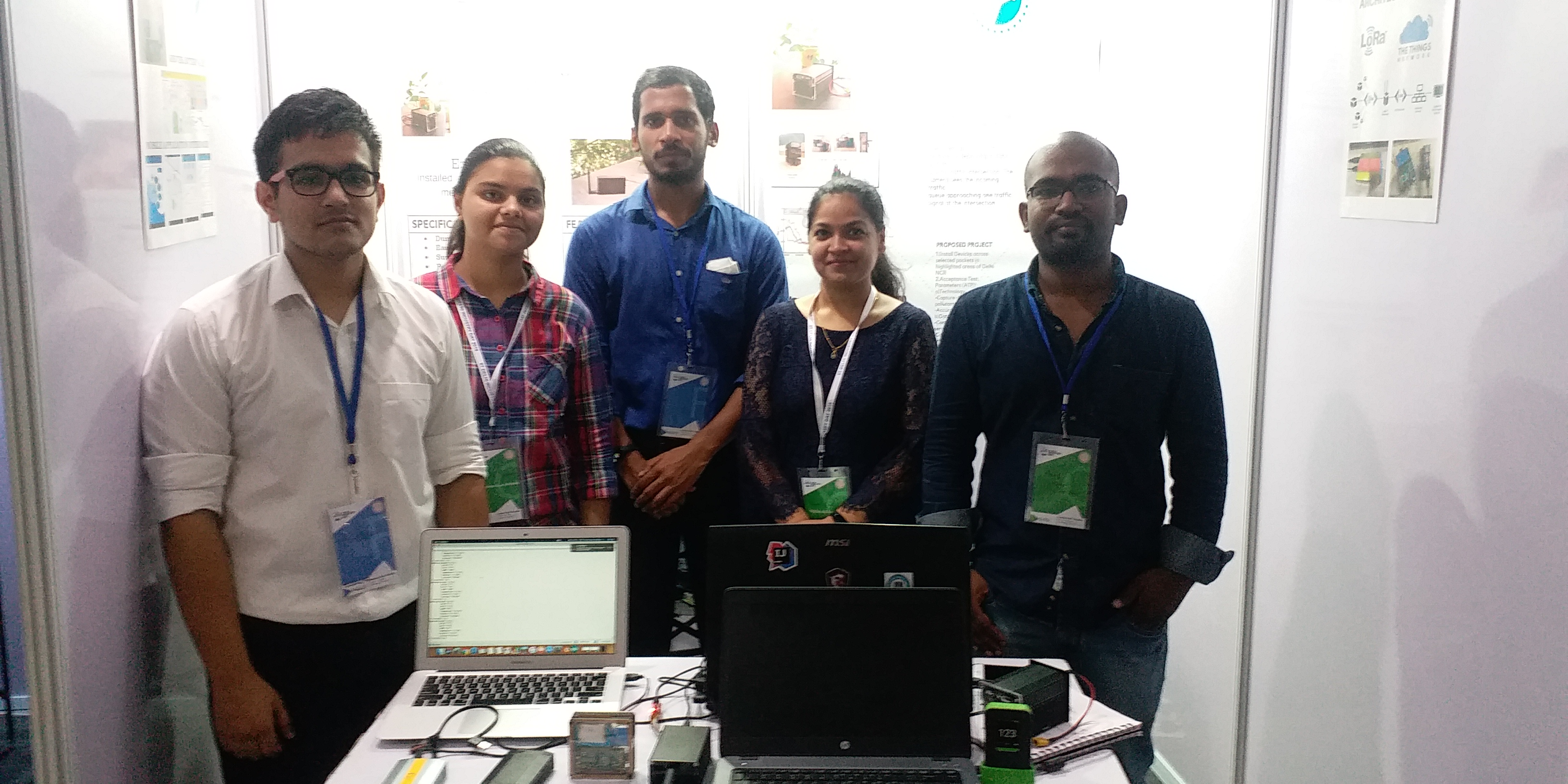 Delhi IIT Students made mount device to measure pollution level