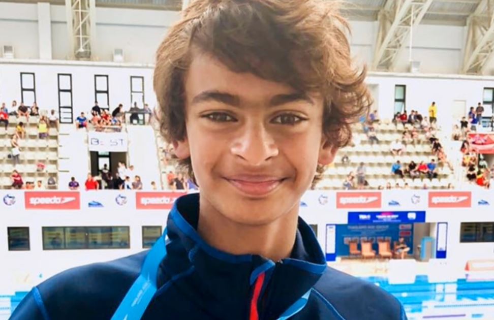 Madhavan's Son Vedaant Wins Silver At International Swimming Championship