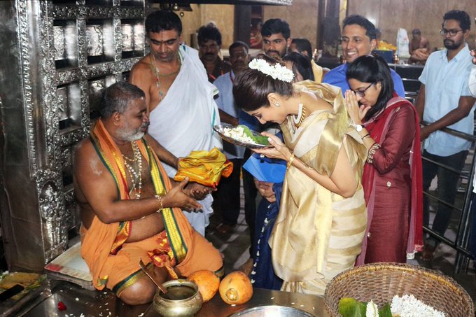 shilap shetty visit to katilu temple