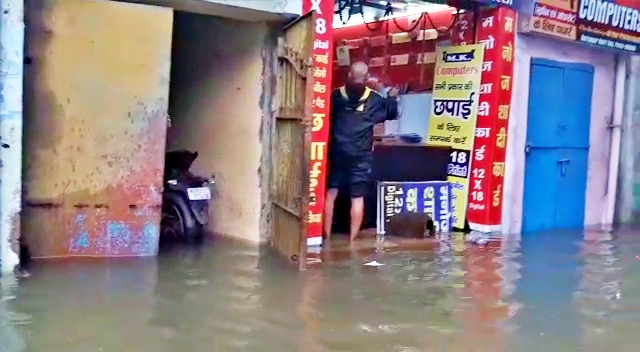 heavy rain causes waterlogging