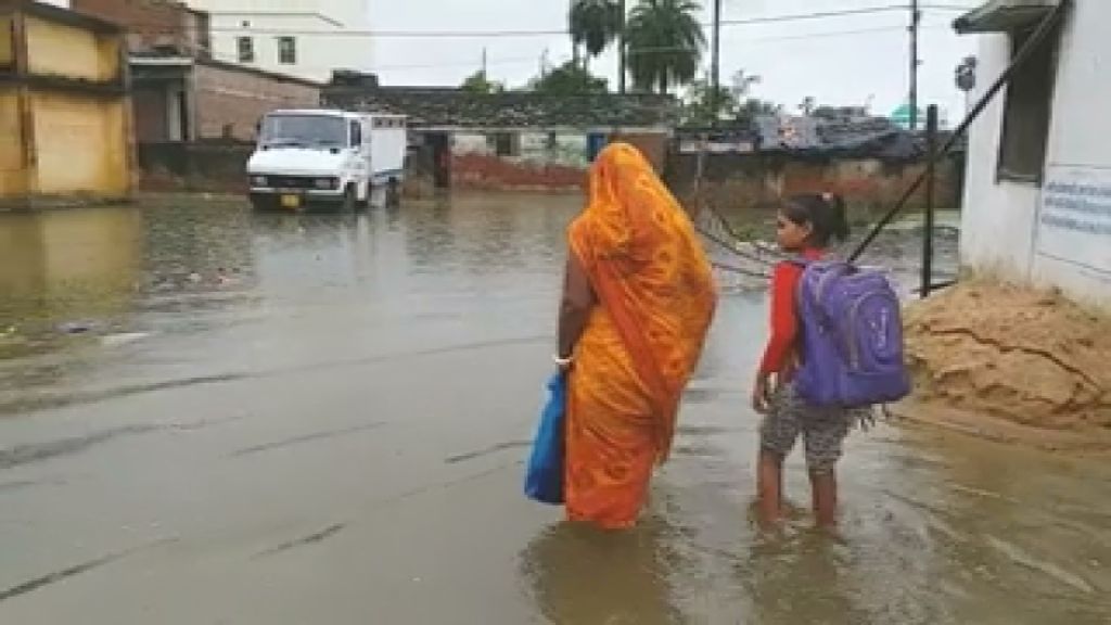 heavy rain in darbhanga
