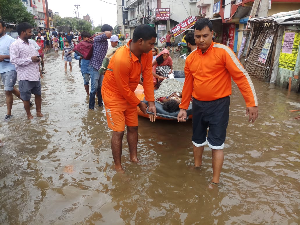 दिनभर चला रेस्क्यू