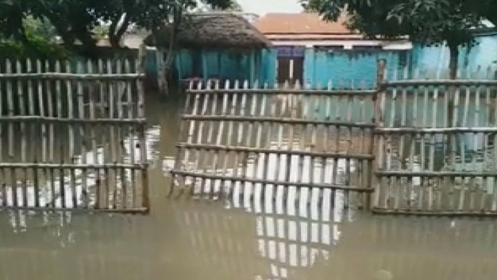 Flood water enters in homes of purnea