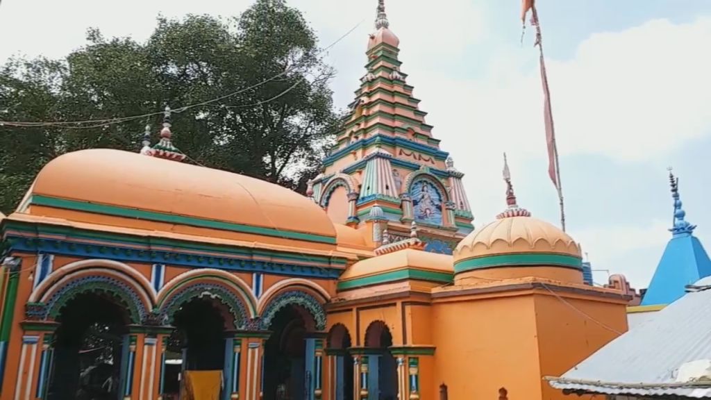 प्राचीन उमानाथ शिवमंदिर