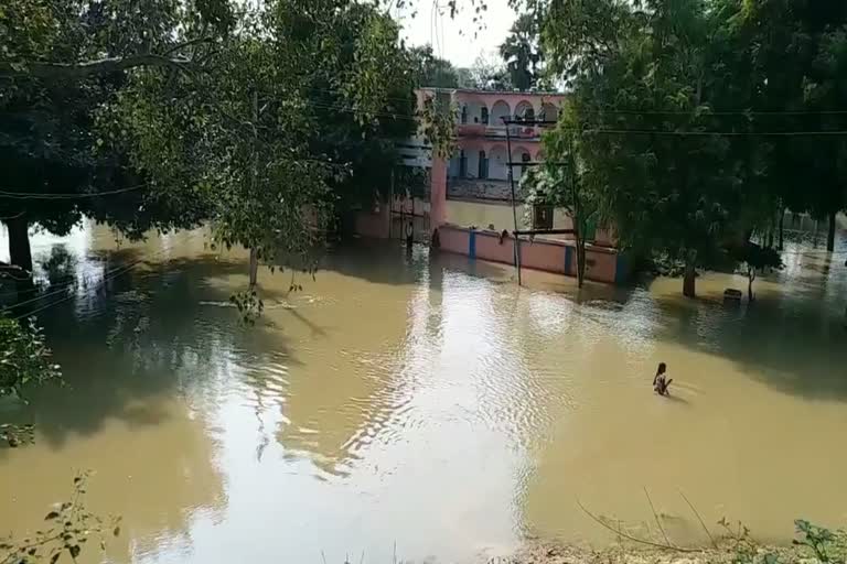 water logging problem continues in patna