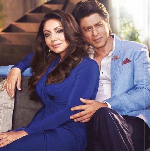 Gouri khan birthday story, read love story of srk with her