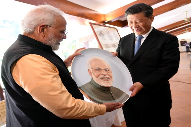Modi's photo as a gift to PM Modi