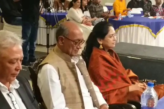 Congress Leader Digvijaya Singh on PM Modi