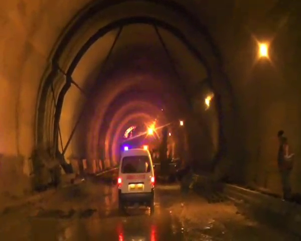 Rohtang tunnel will be open in emergency