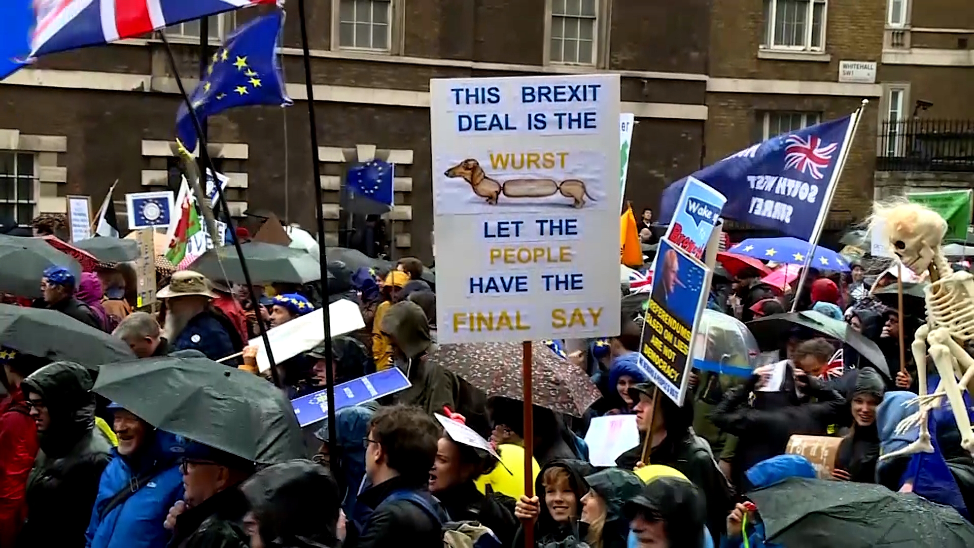 Dismayed Brexiteers march in London after the vote in House of Commons