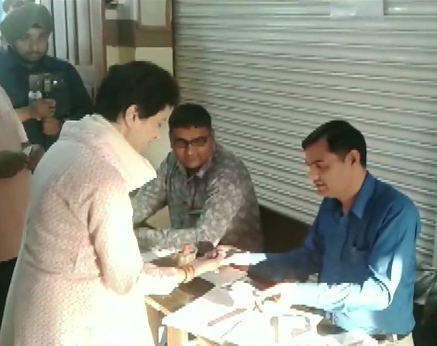 Haryana Congress Chief casts vote