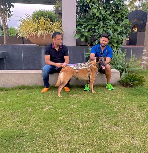 rishabh pant visited ms dhoni in ranchi