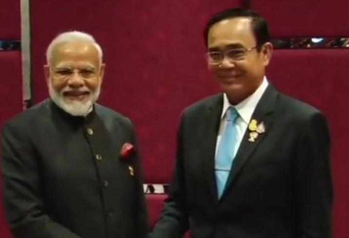 narendra-modi-at-16th-asean-india-summit-in-bangkok etv bharat