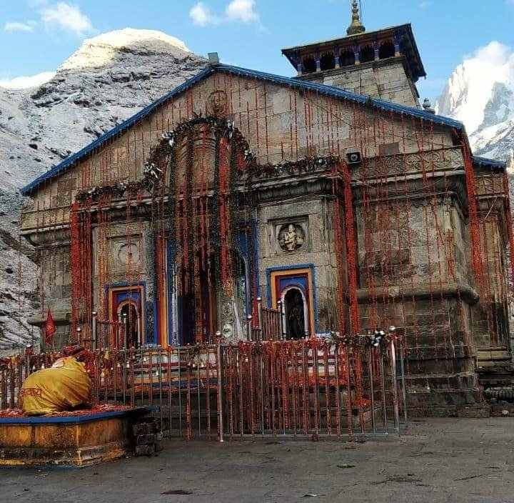 snowfall-in-kedarnath