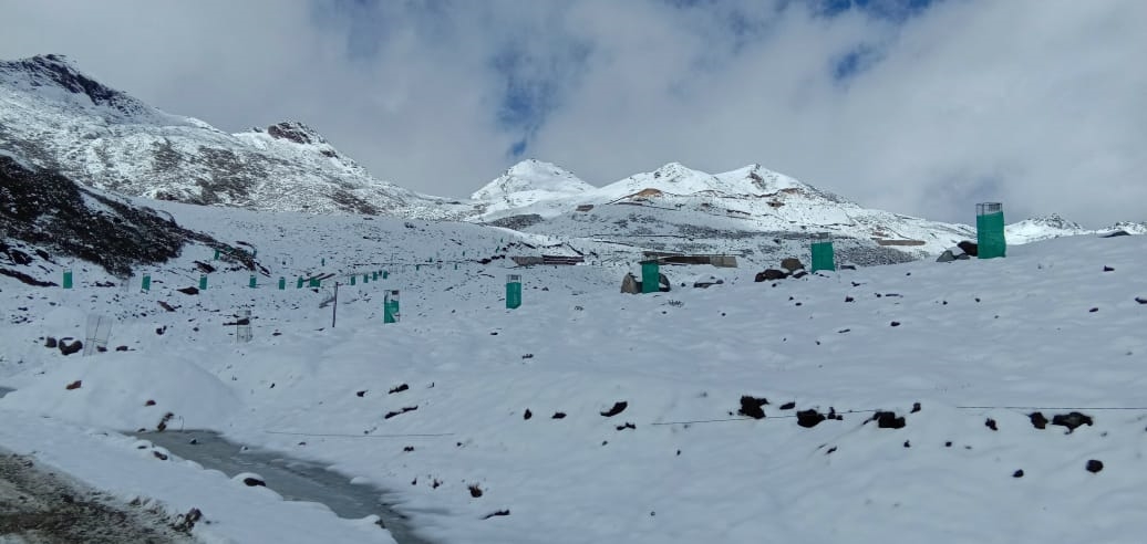 SNOWFALL IN ARUNACHAL PRSDESH'S INDO-SINO BORDER