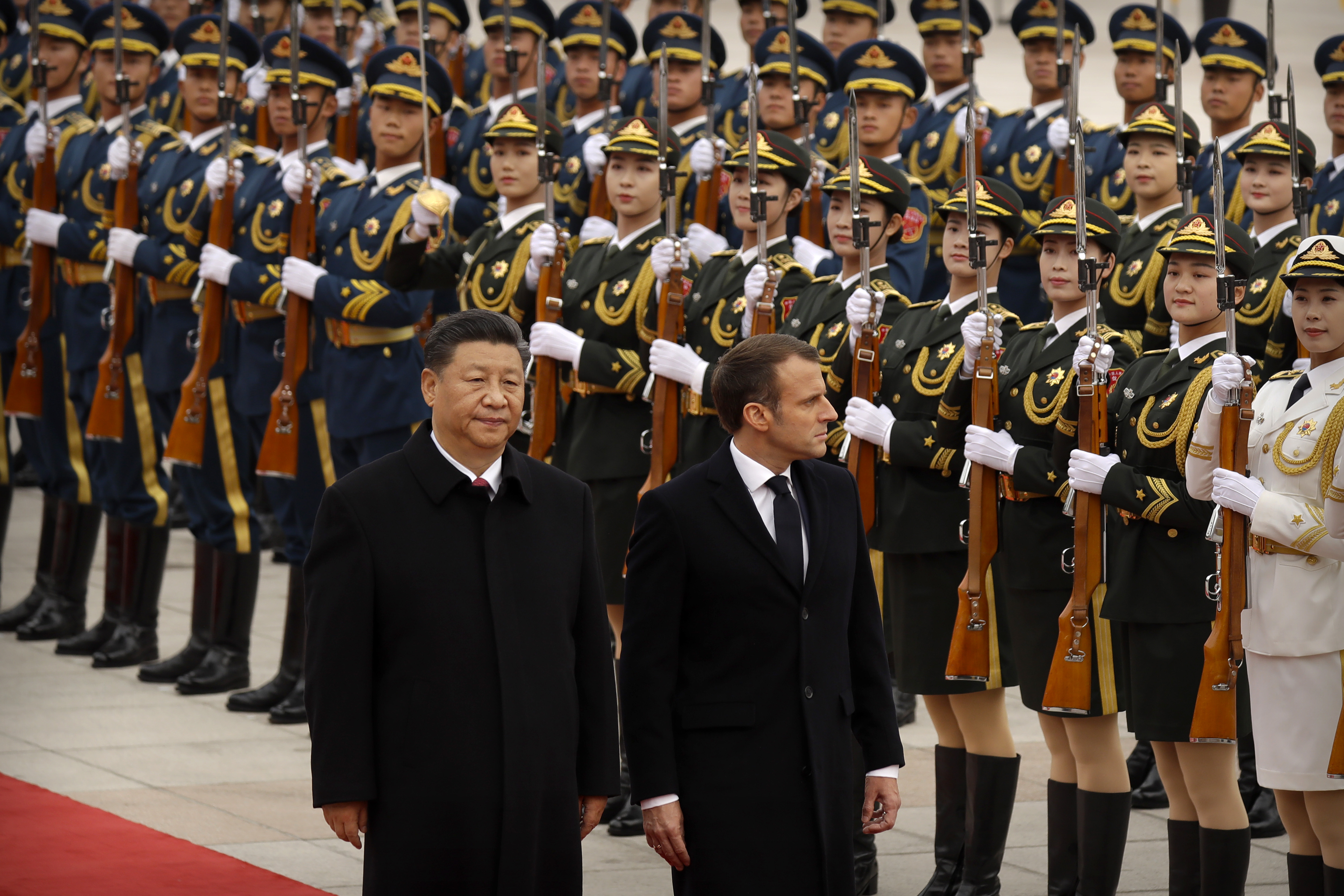 Xi Jinping with Emmanuel Macron