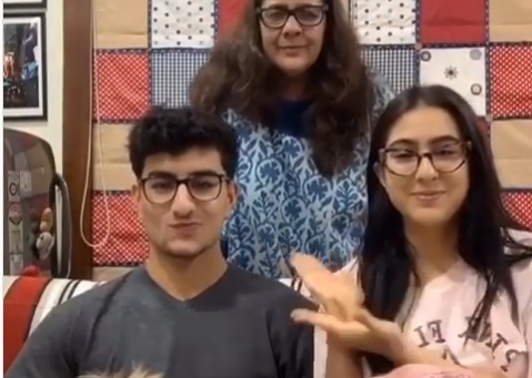 sara ali khan question game with mother amrita singh and ebrahim  ali khan