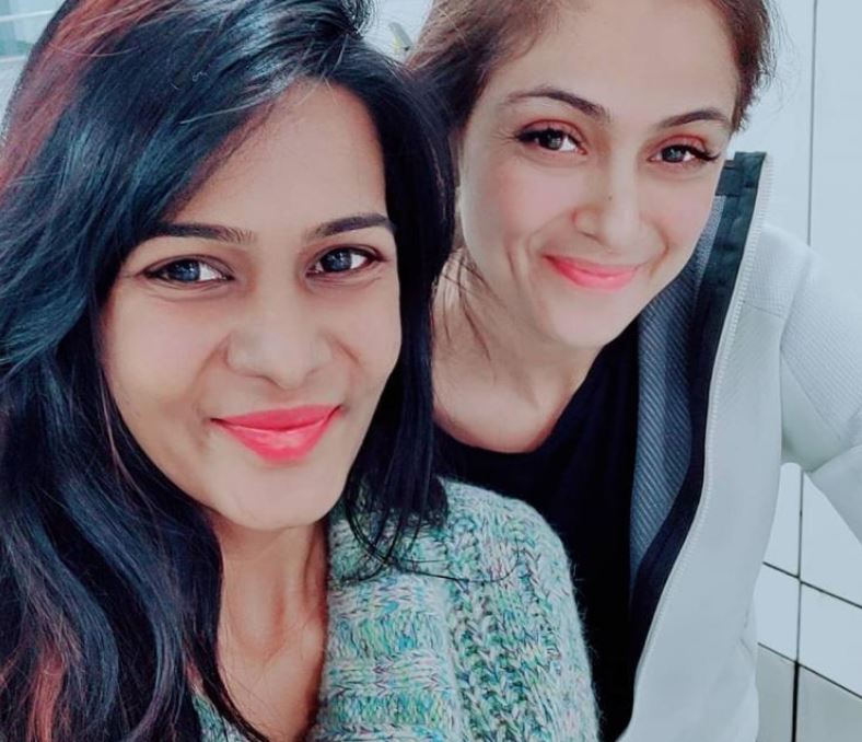 Actress Meera mithun Selfie with Simran