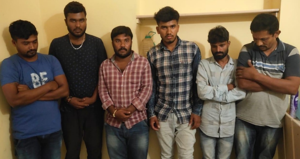 ಉದ್ಯೋಗ ಕೊಡಿಸುವ ನೆಪದಲ್ಲಿ ವೇಶ್ಯಾವಾಟಿಕೆ, 6 people arrest on prostitution case