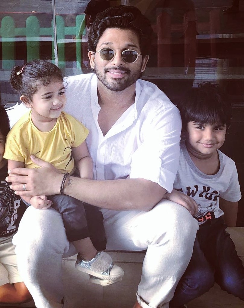 stylish star allu arjun  releasing childrens day surprise from ala vaikunthapuramuloo