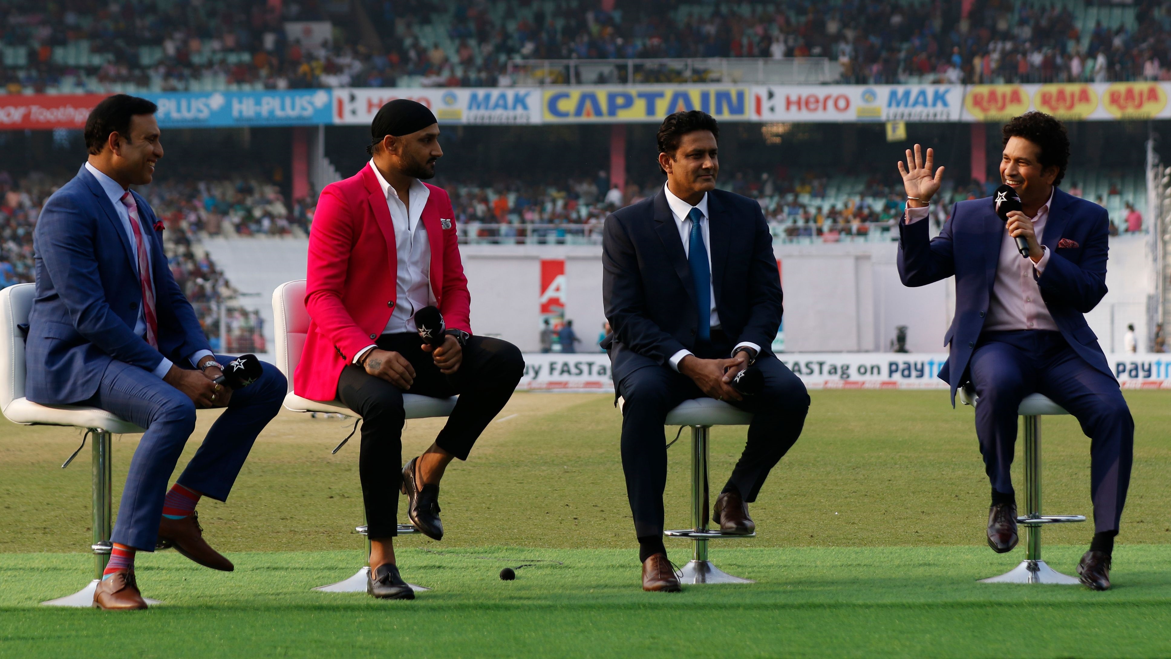 Pink Ball Test: Indian cricketing legends take lap of honour