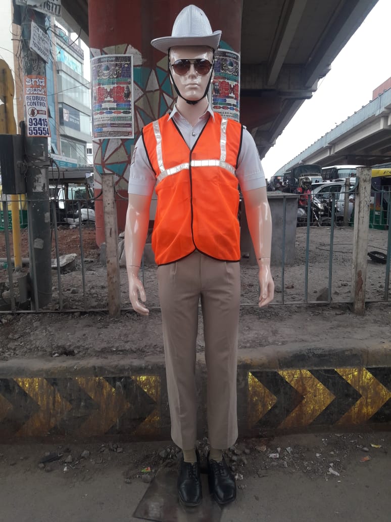 a new trafic man doll trend at bengalooru