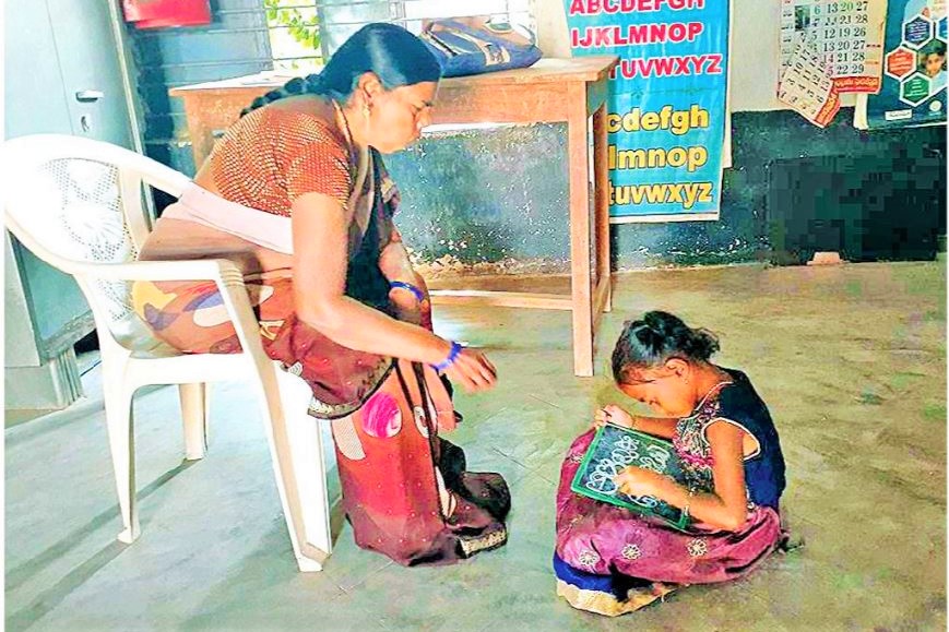 ONE STUDENT ONE TEACHER IN ADHILABAD THALAMADUGU PRIMARY SCHOOL