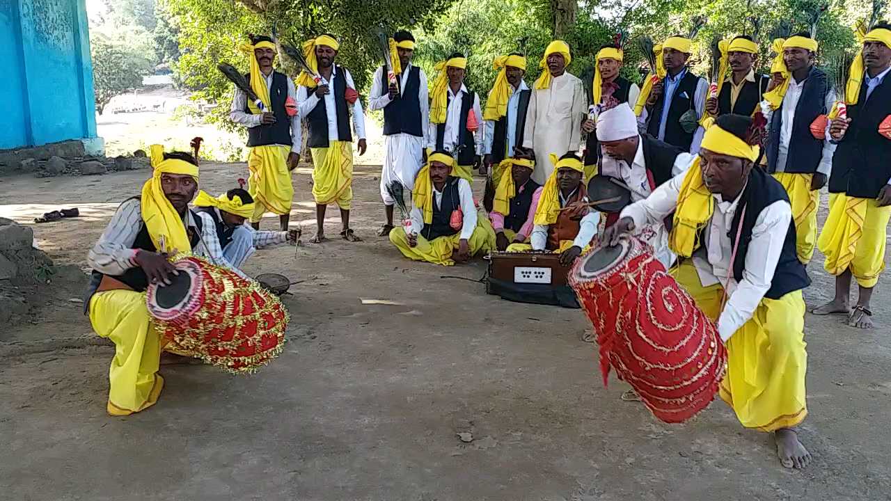 पारंपरिक आदिवासी नृत्य, Traditional Saila dance