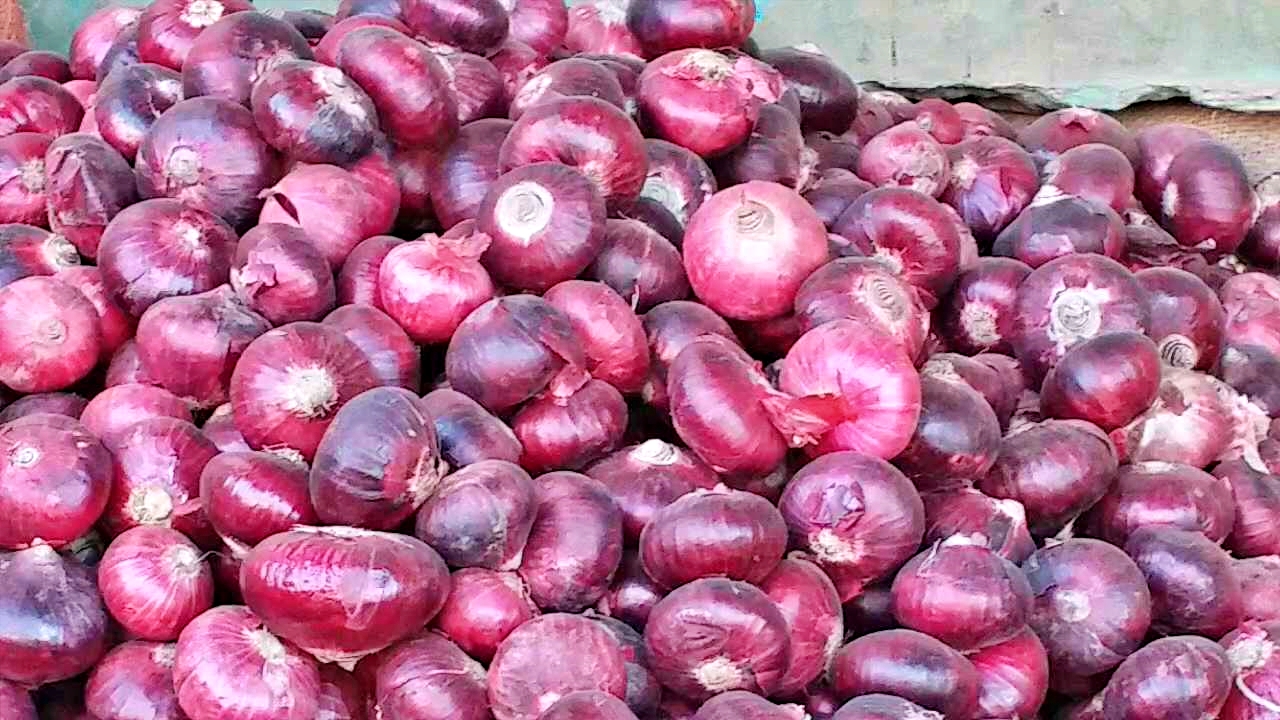 black marketing of onions