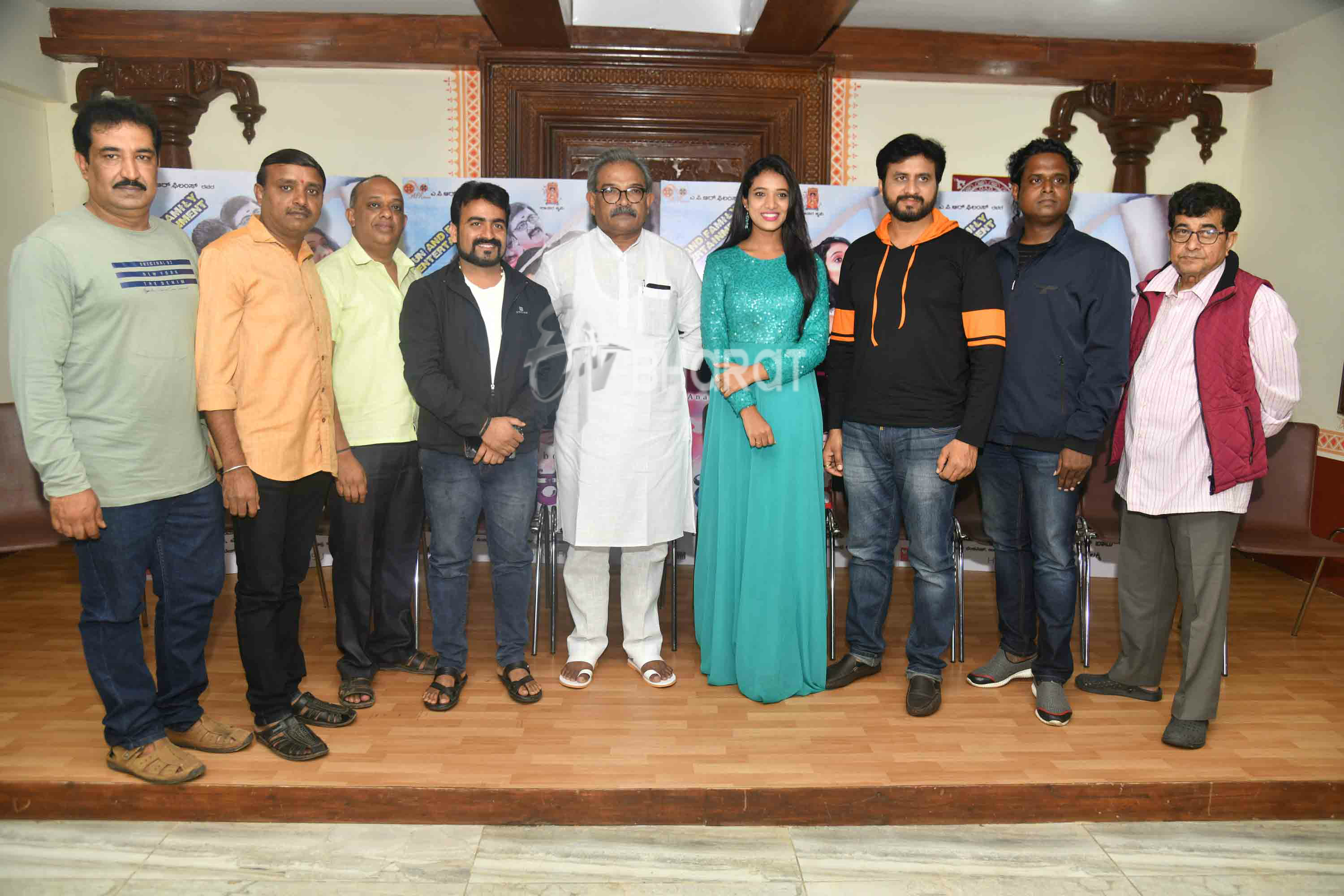 Hagalu kanasu movie team