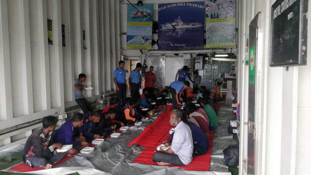 Coast guards rescue 264 distressed fishermen