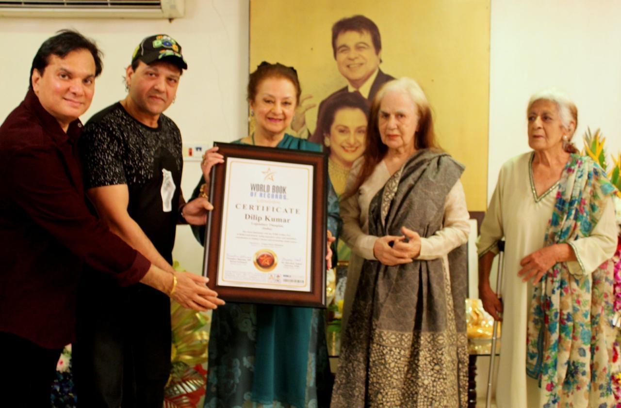 Dilip Kumar, Dilip Kumar news, Dilip Kumar updates, Dilip Kumar honoured, Dilip Kumar got world book records